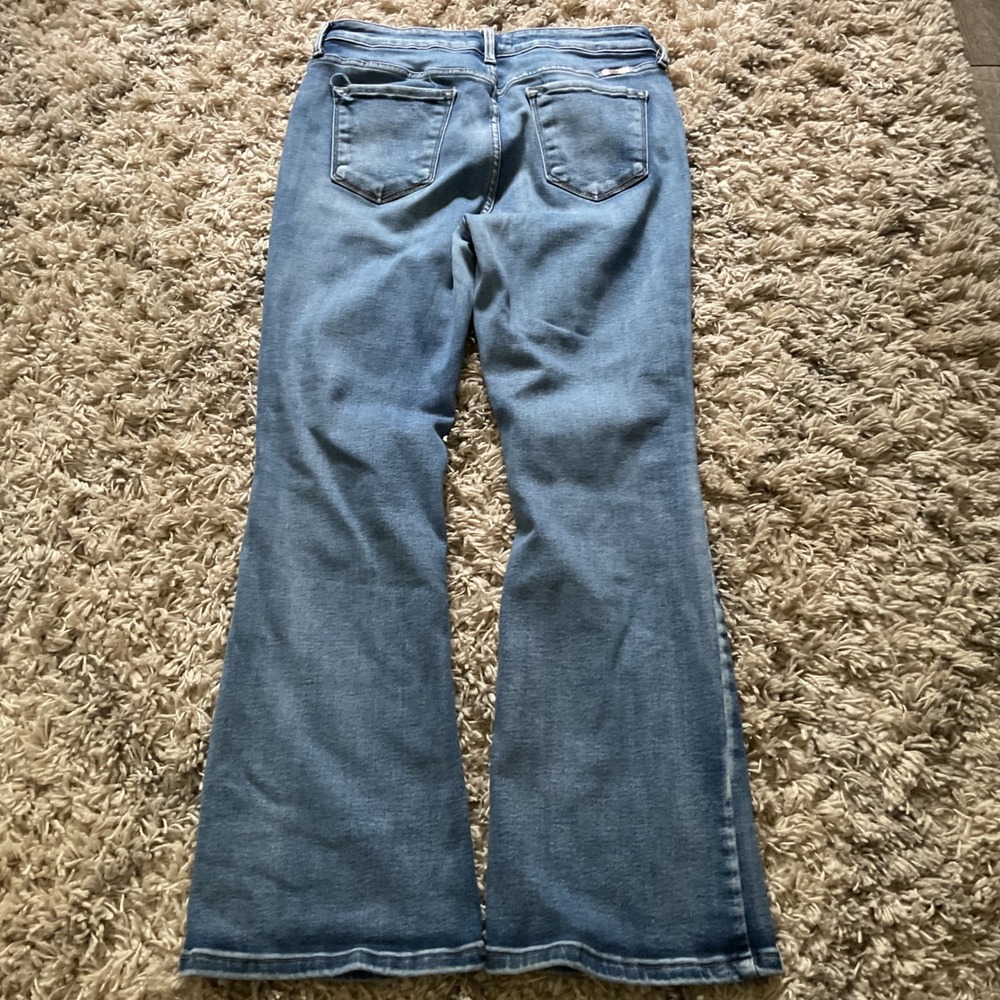 Kancan Essentials Womens Flare Jeans Medium Wash High Rise KC35001D-S 11/29 - Picture 3 of 12